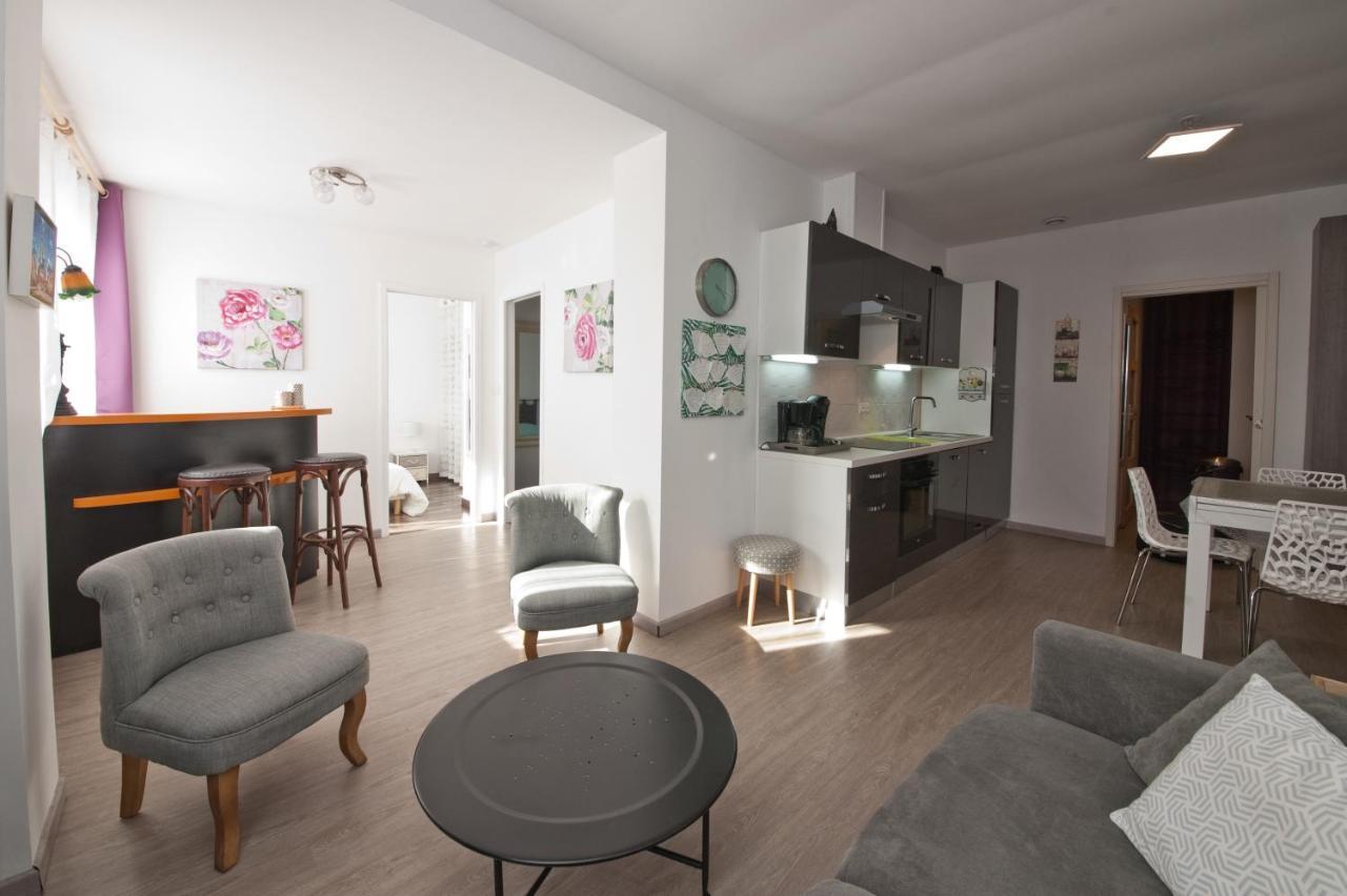 62 M2 Ensoleille Parking Gratuit Sur Place * Arras